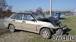 Битый автомобиль LADA (ВАЗ) 2115